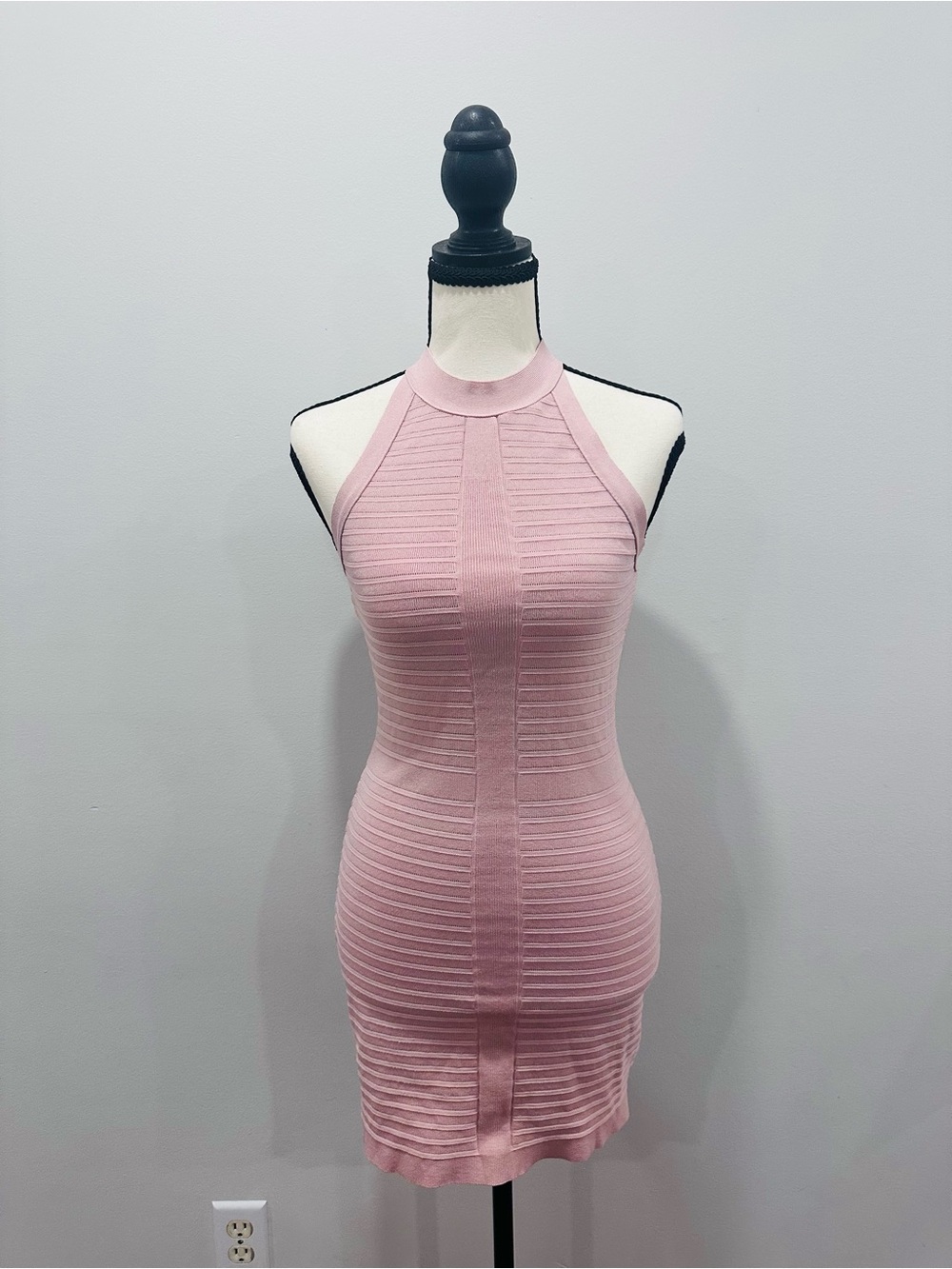 GUESS Sleeveless Blush Pink Ribbed Bodycon Bandage Dress Halter Size Small